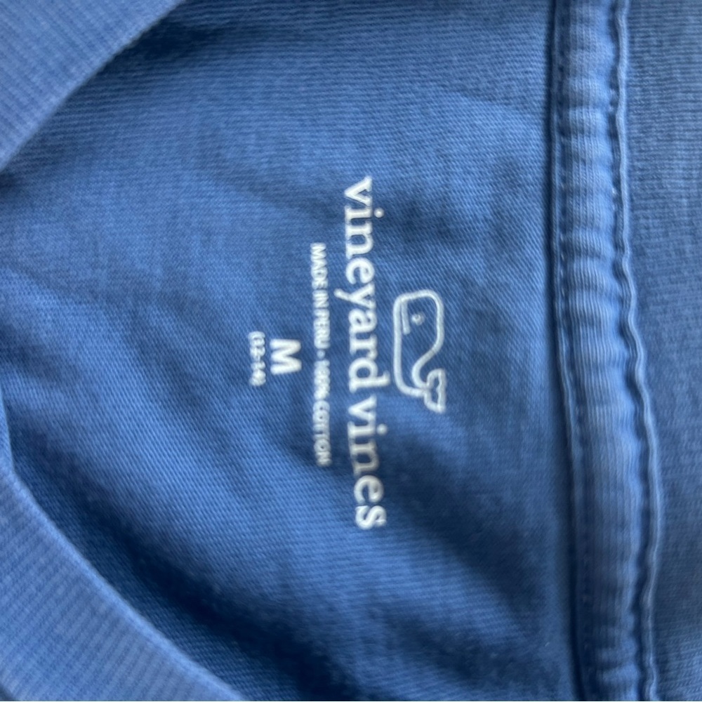 Vineyard vines long sleeve tee with pocket detail - Picture 3 of 7